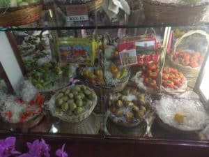 Biggest marzipan fruits in Noto